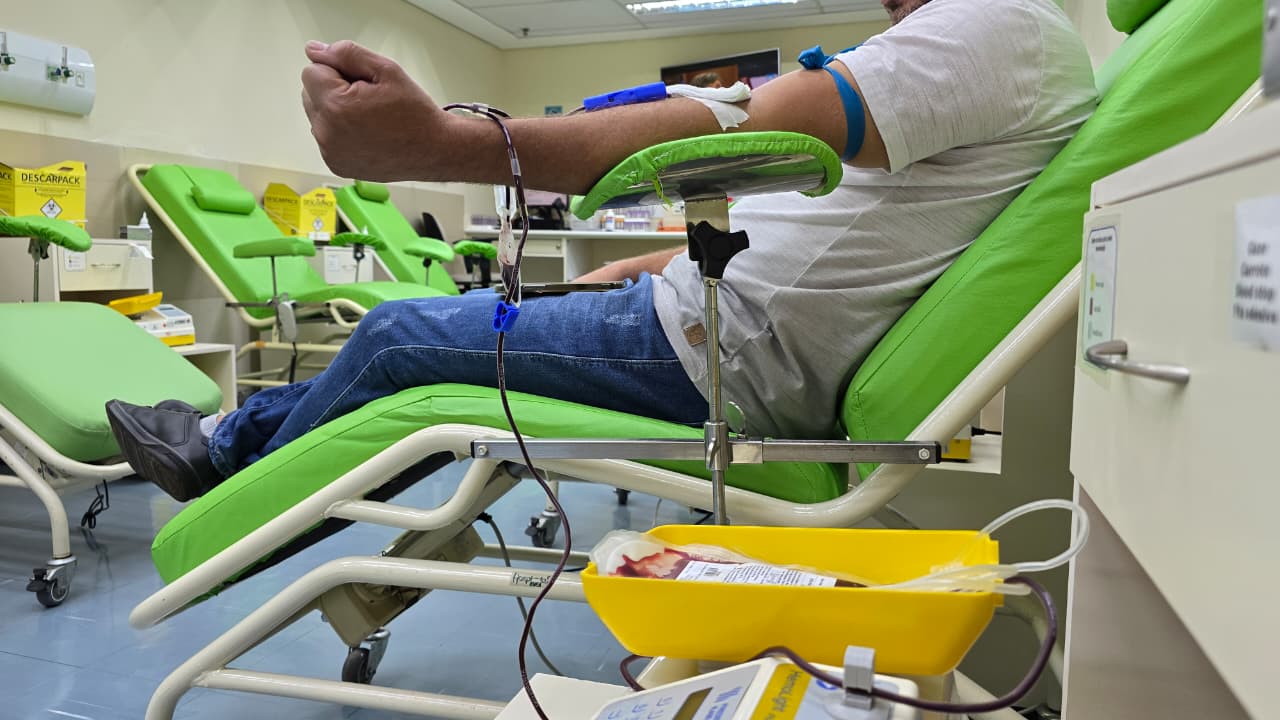 Doação de sangue no Banco de Sangue do Hospital Márcio Cunha, em Ipatinga
